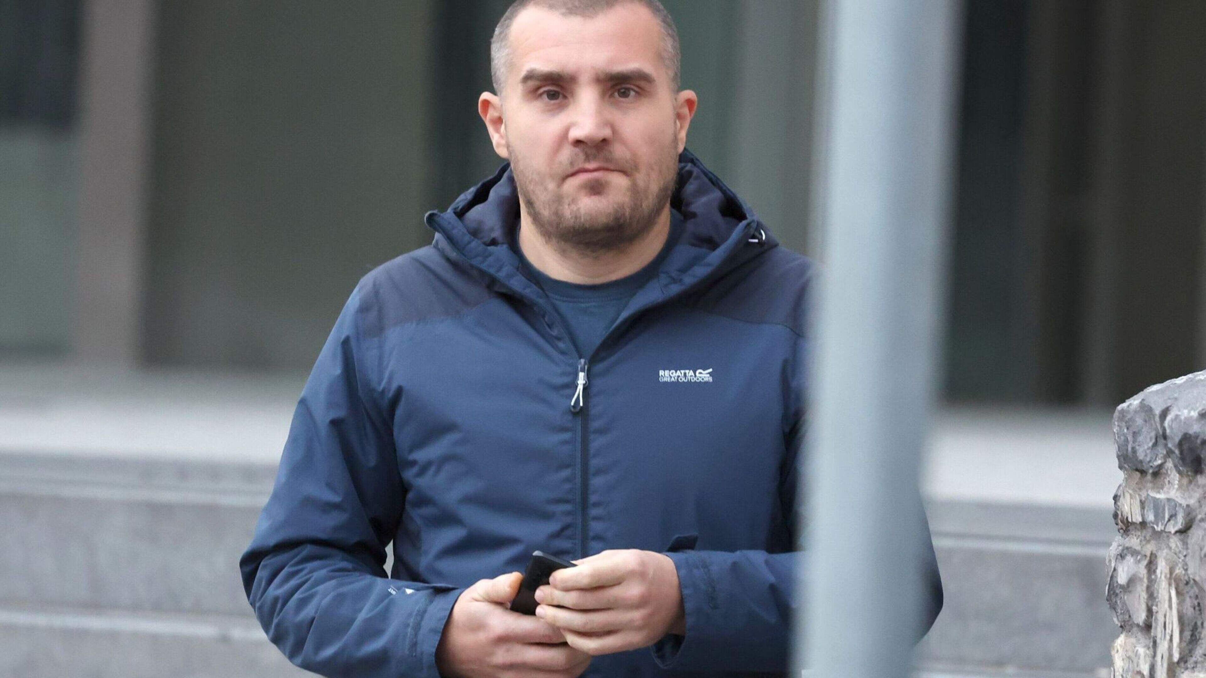 Garda who punched daughter in row over smell of his cooking gets suspended sentence